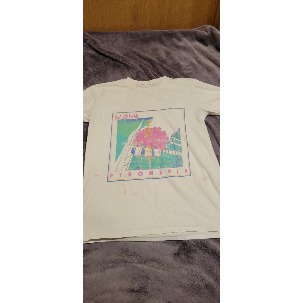 Def Leppard Pyromania Band Concert T-shirt Graphic Logo Mens L White 2019 Rock